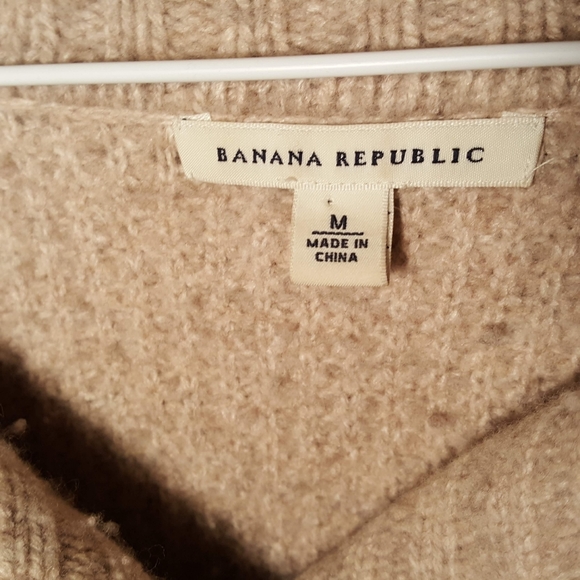 Banana Republic M 4 button lambskin Kashmir - Picture 3 of 8